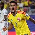 كومو الإيطالي يحدث ثورة كروية بحظر تدريبات ضربات الرأس