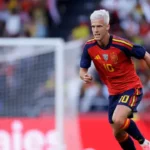 أزمة الـ800 مليون: هل صفقة النصر هي السبب الحقيقي لقفزة ديون برشلونة؟