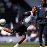 روبرتو مانشيني يصف انفصاله عن منتخب إيطاليا بـ “قصة عشق حزينة” ويبرر قراره بسوء التفاهم