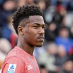 حارس المرمى فيكاريو يعود إلى الدوري الإيطالي من بوابة يوفنتوس