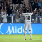 فان دايك يؤكد أن دفاع ليفربول الجديد بحاجة إلى الوقت لتحقيق الانسجام المطلوب