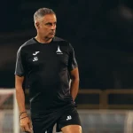 مدرب نيوم يؤكد أن مواجهات الدوري مختلفة عن «كأس الملك»