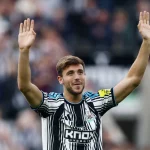 رابطة اللاعبين المحترفين تختار برونو فيرنانديز لاعب الشهر في الدوري الإنجليزي