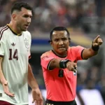 روي بيدرو يدعم مدرب الأهلي السابق لخلافة يايسله ولكن الماضي يقف حائلاً